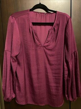 Old Navy Plum V-Neck Long Sleeve Blouse
